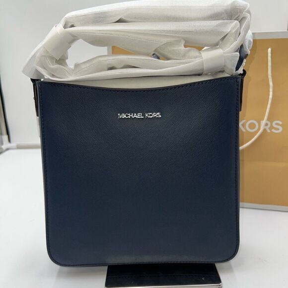 Michael Kors Jet Set Travel Navy Marine Blue with Silver Hardware - Picture 1 of 13